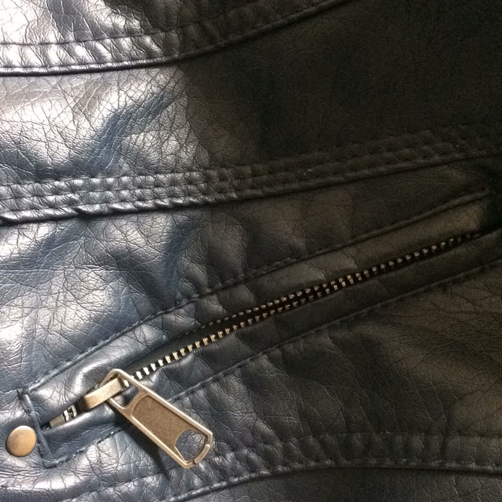Jacket - Picture 4 of 4